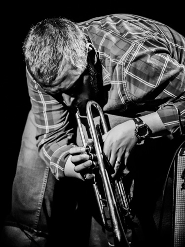 Nate Wooley Solo, (le) poisson rouge, April 23, 2014 || DOWNTOWNMUSIC ...